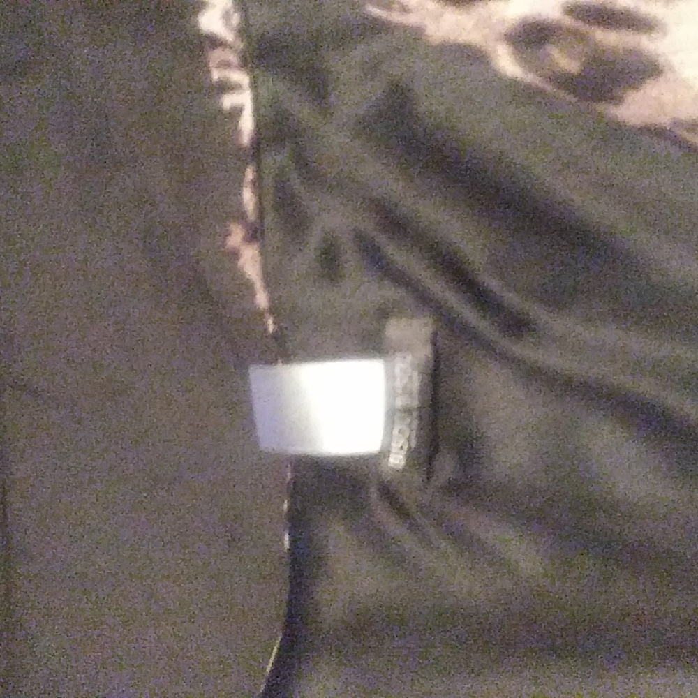 Dress - Picture 2 of 10
